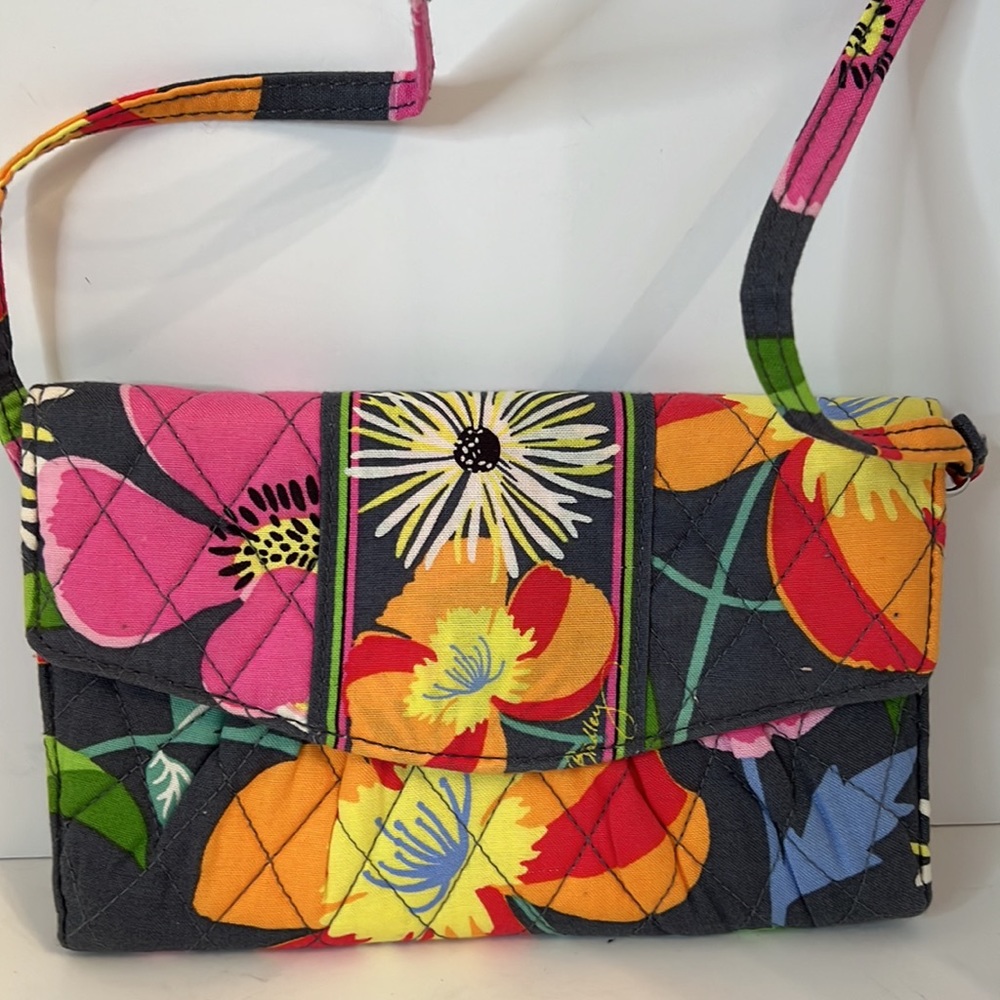 VERA BRADLEY ORANGE AN PINK MULTI COLOR FLORAL CROSSBODY WALLET